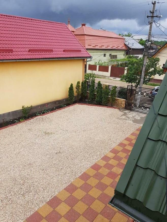 Pensiunea Brazi Turda Exterior foto